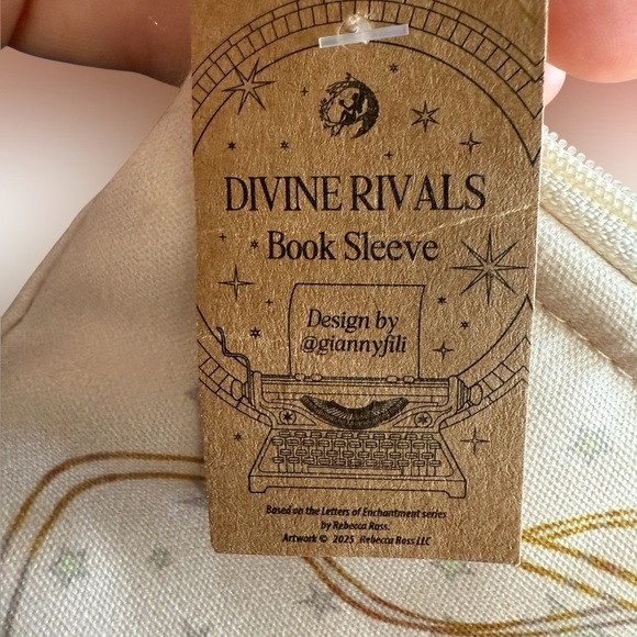 FairyLoot Divine Rivals Book Sleeve - Picture 4 of 9